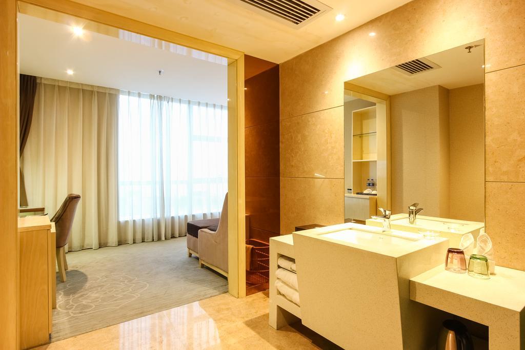 Paco Hotel Guangzhou East Railway Station Branch Eksteriør bilde